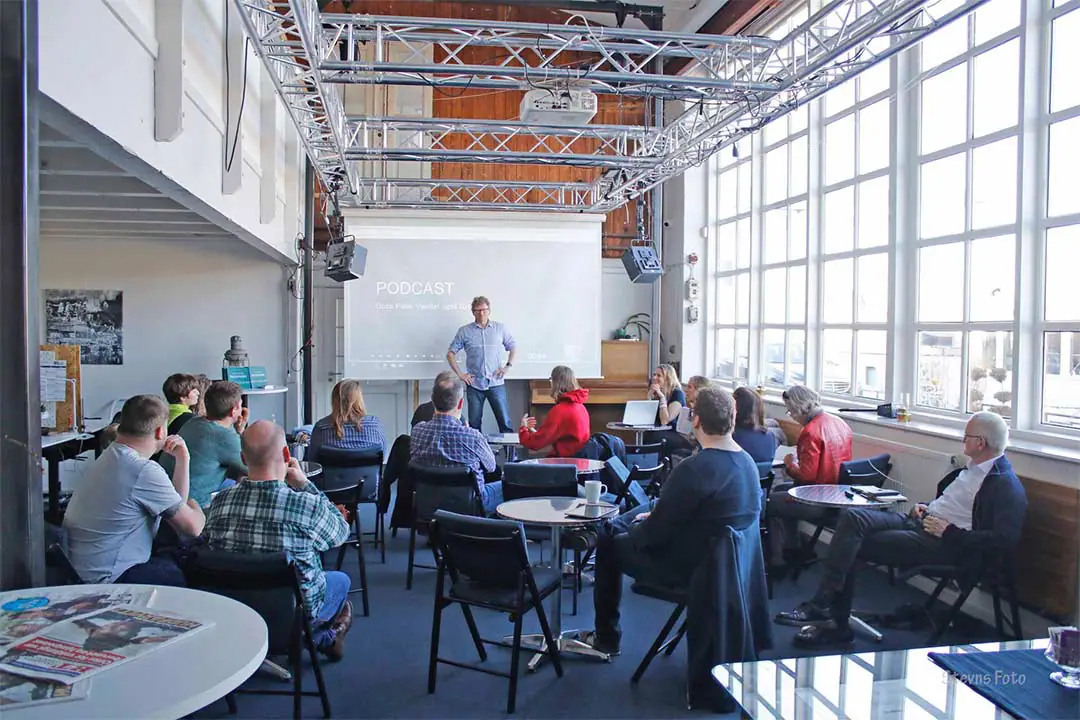 Undervisning i Salen på kontorhotel Værftet, med op til 50 deltagere.